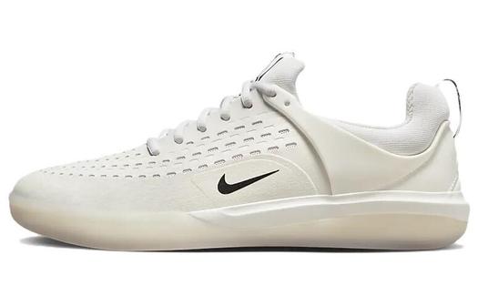 Кроссовки Nike SB Nyjah 3, белый/черный