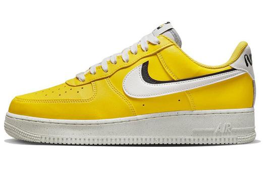 Кроссовки Nike Air Force 1 Low '07 LV8, желтый/белый