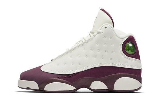 Кроссовки Jordan Air Jordan 13 Vintage Basketball Unisex, белый/фиолетовый