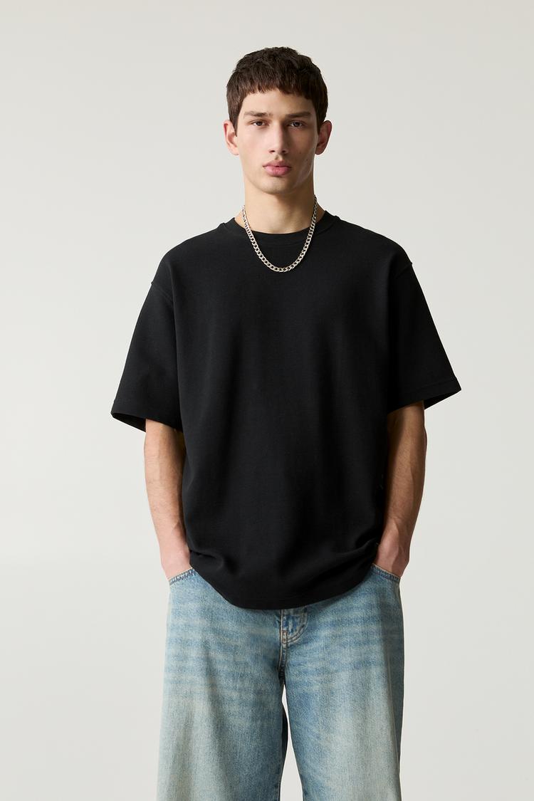 

Футболка с коротким рукавом в стиле пуфик Pull And Bear, черный