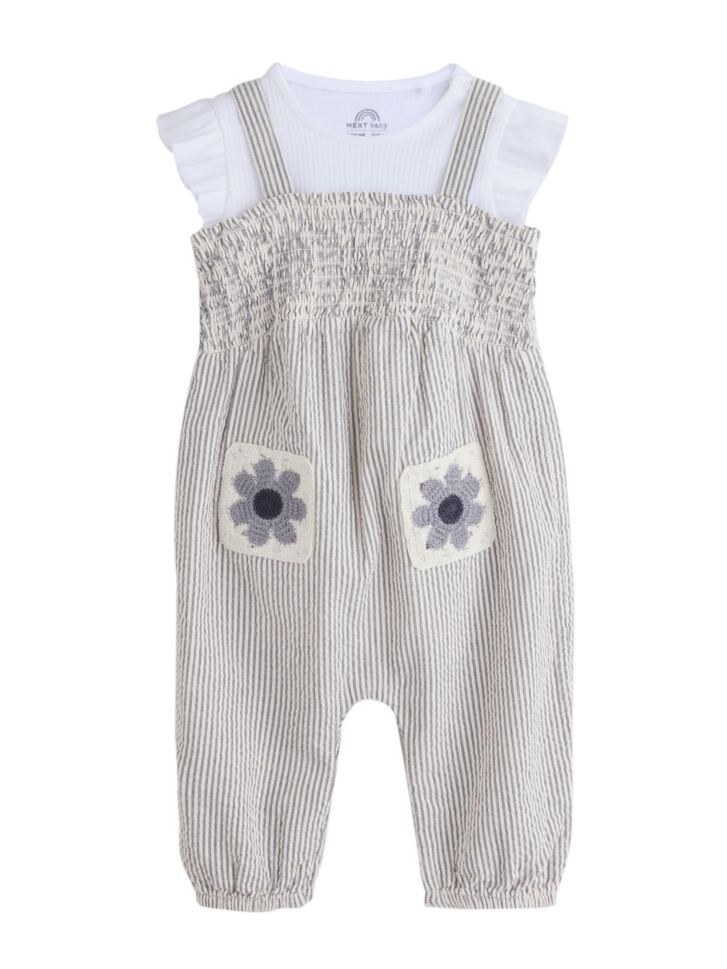 

Next Черный и белый набор