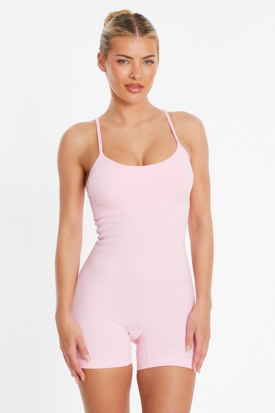 

Розовый бесшовный комбинезон QUIZ Clothing