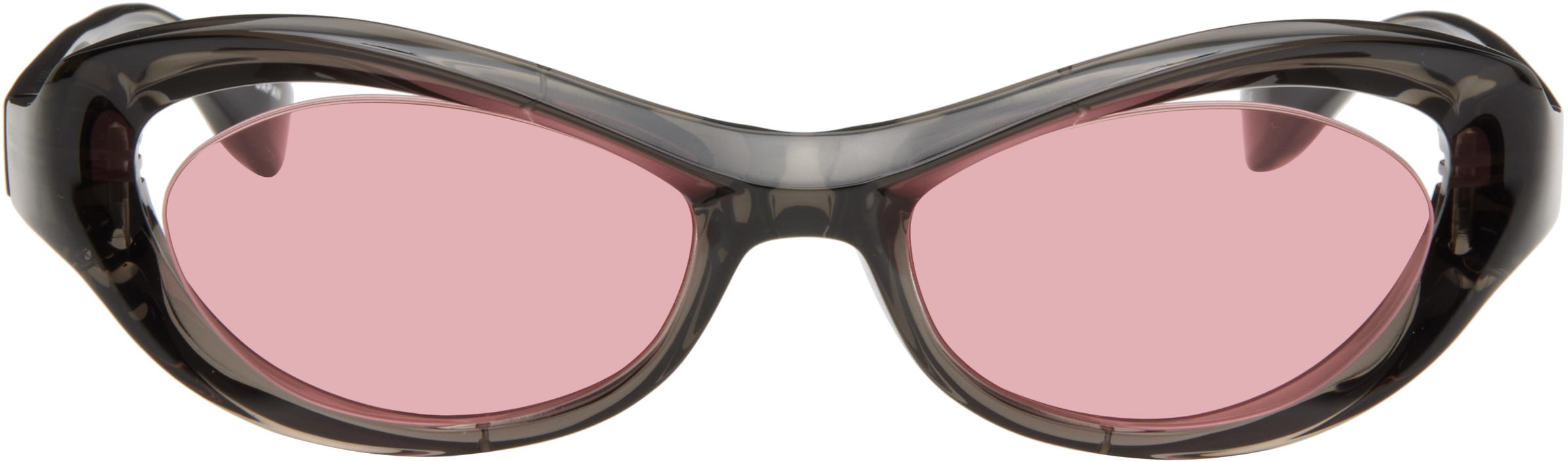 

Эксклюзивные серые солнцезащитные очки SSENSE FA-331 FACTORY900