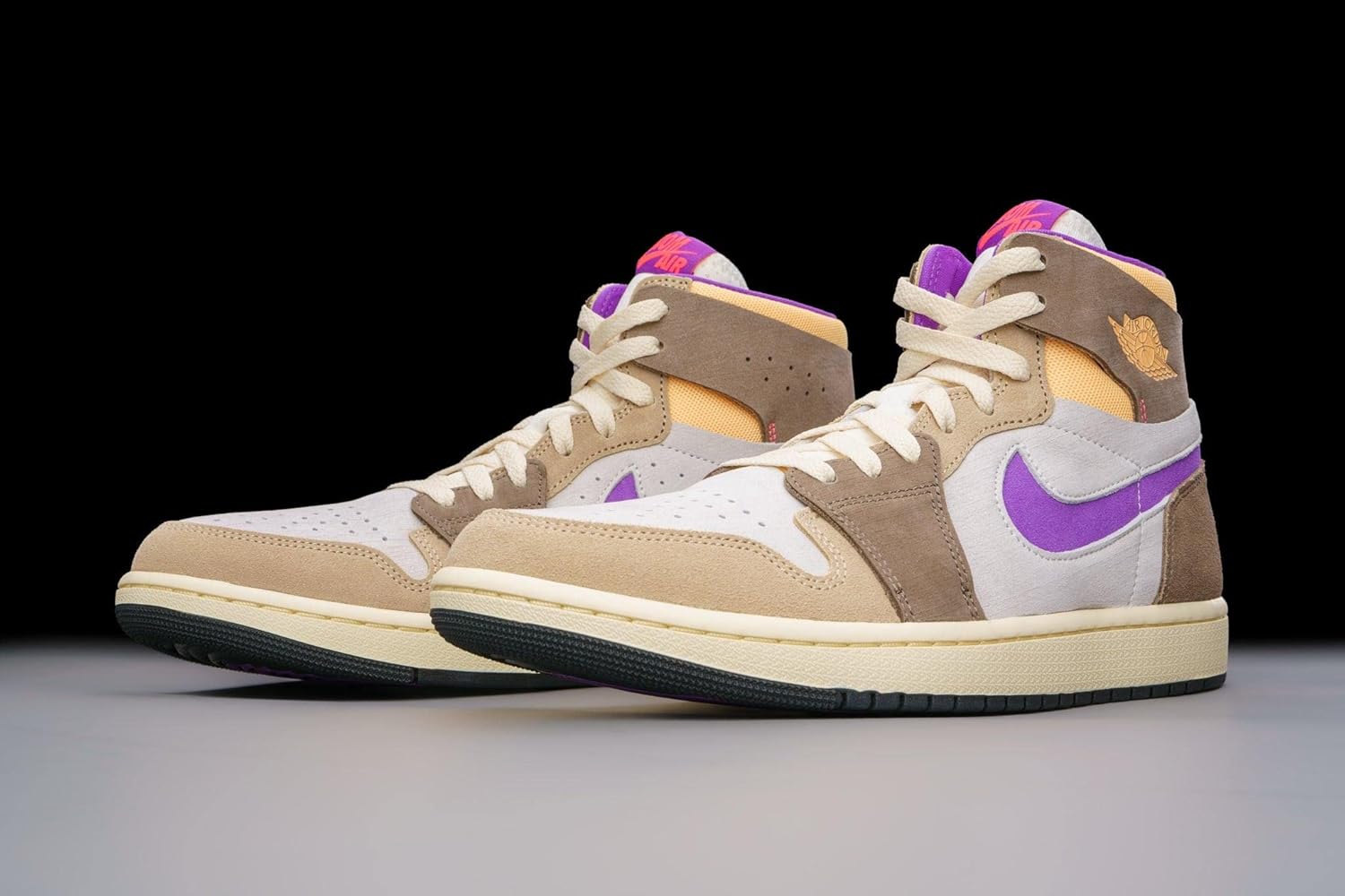 Мужские кроссовки Nike Air Jordan 1 Zoom CMFT 2, Palomino/Melon-tint/Wild Berry — фото 4