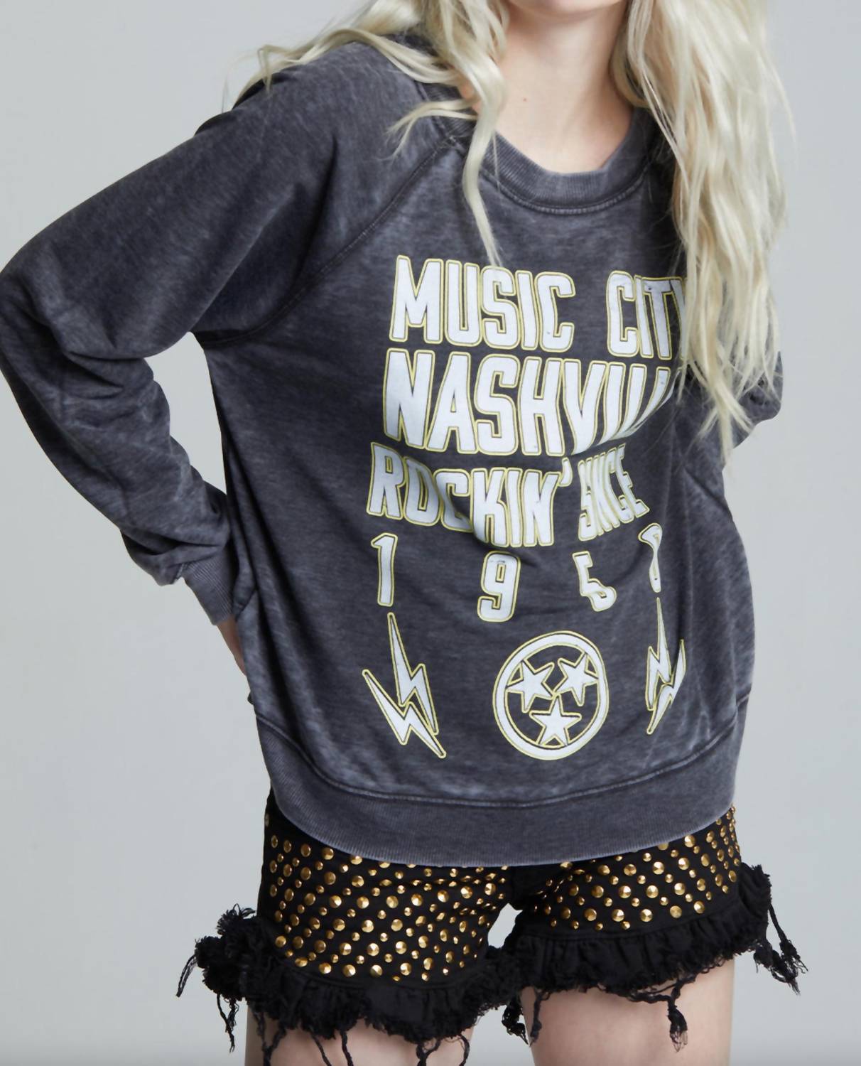 

Свитшот Music City Nashville в черном цвете Recycled Karma