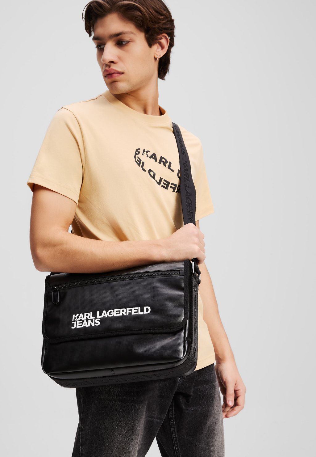 

Сумка через плечо TRAVELER MESSENGER BAG - Across body bag Karl Lagerfeld Jeans, черный
