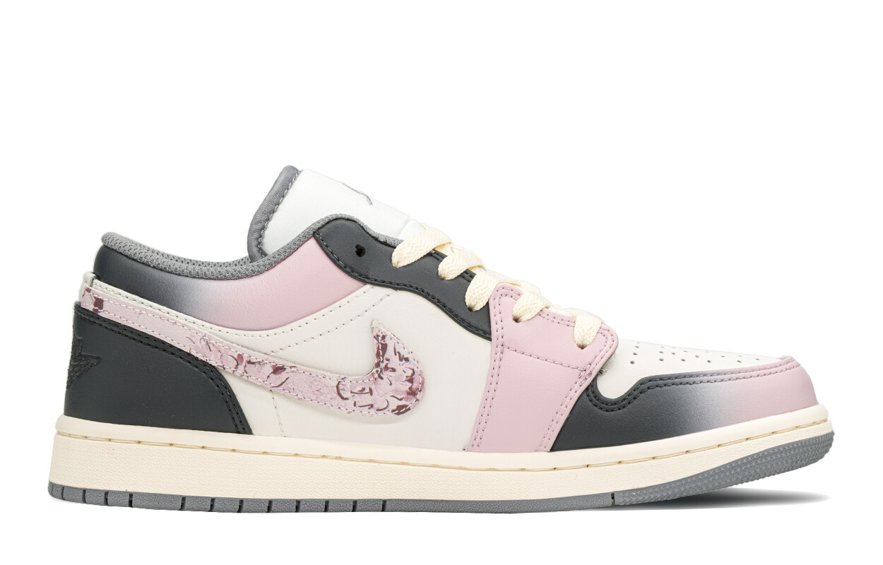 Кроссовки Air Jordan 1 Vintage Basketball Shoes Women's Low-top Grey/Pink/Silver, серый — фото 3