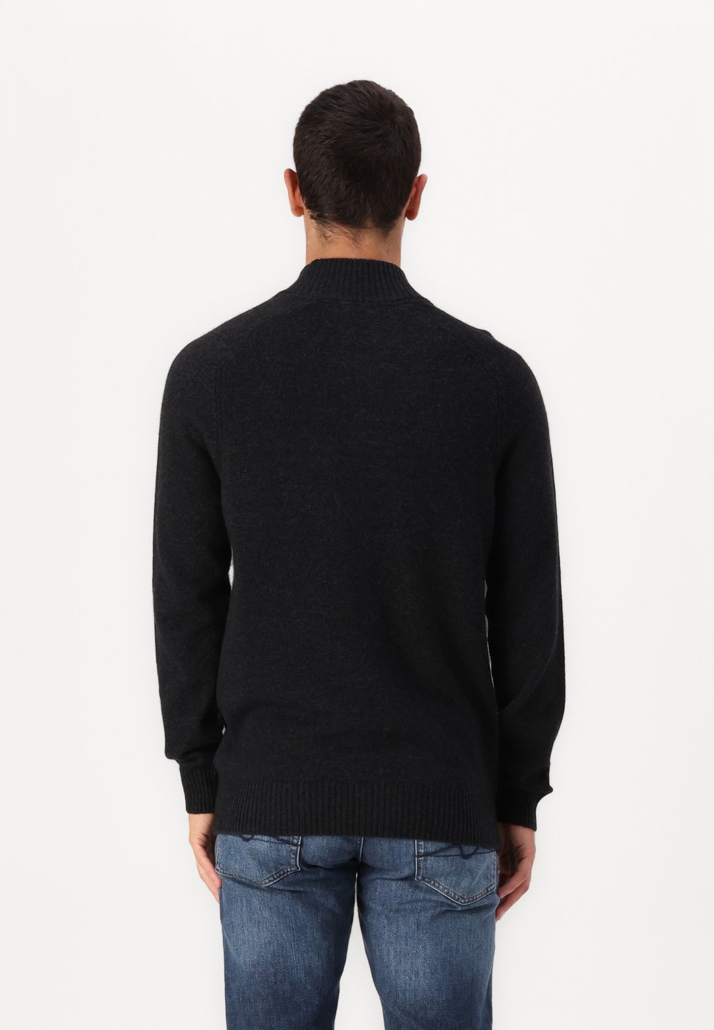 

Джемпер SADDLE SLEEVE QUARTER ZIP Lyle & Scott, черный