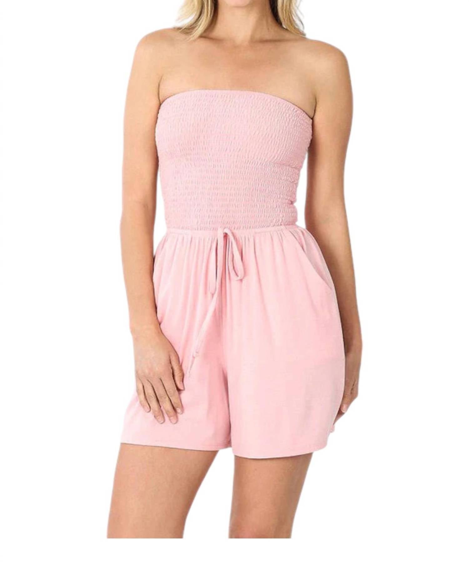 

Комбинезон со сборками и шортами в цвете Dusty Pink ZENANA