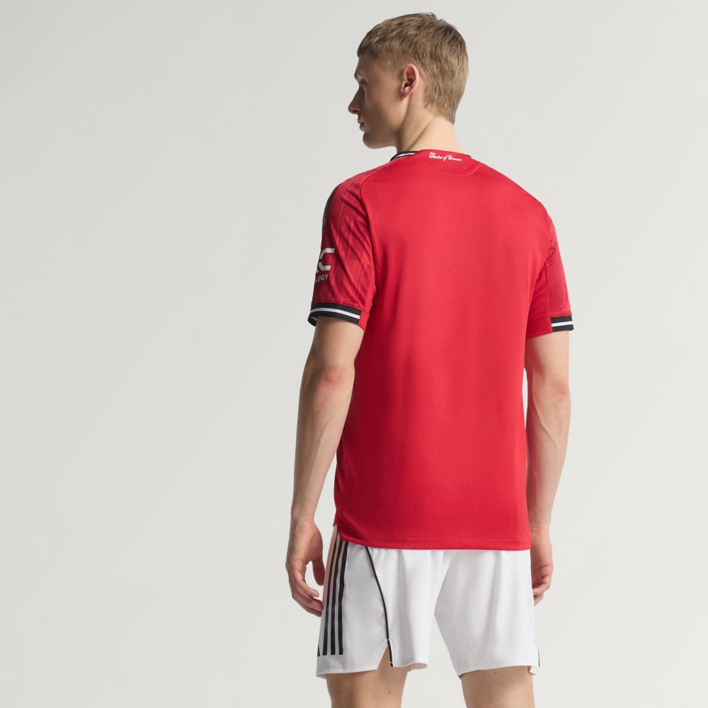 Джерси Adidas Manchester United 25/26 Home Authentic Jersey, цвет Mufc Red — фото 2