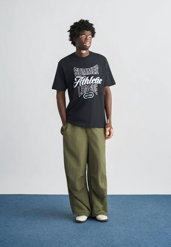 Футболка с принтом Adidas Originals, Black — фото 2