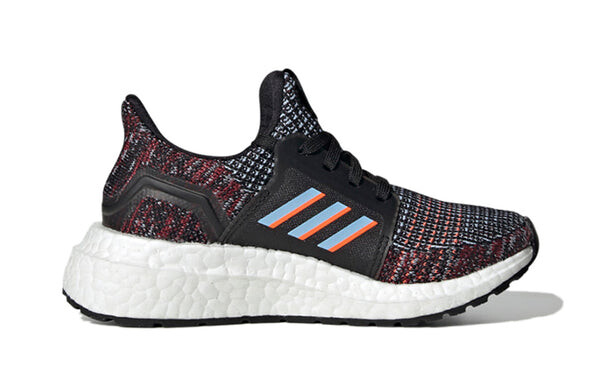 Кроссовки ultraboost 19 красные Adidas, черный — фото 2