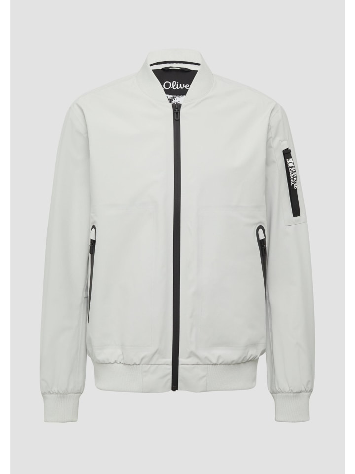 

Куртка для активного отдыха в цвете 9016_светло-серый s.Oliver