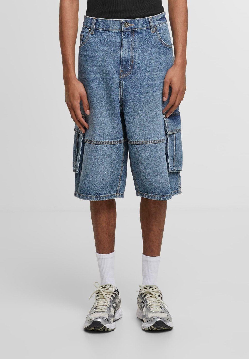 

Джинсовые шорты Urban Classics, синий