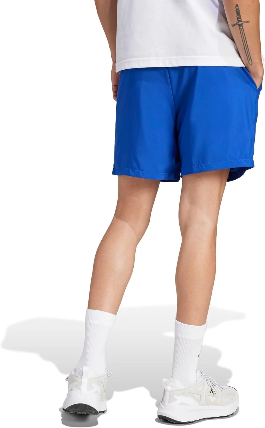 Мужские шорты adidas Essentials Small Chelsea Logo — фото 2