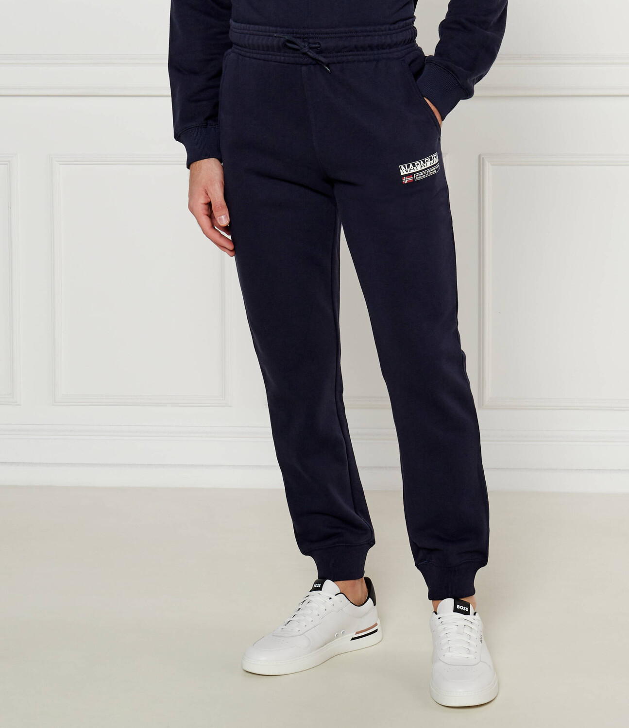 

Спортивные брюки Napapijri RL9 Regular Fit, темно-синий