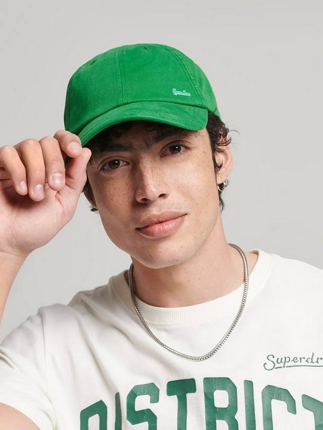 

Винтажная вышитая шапочка Superdry, цвет Podium Green