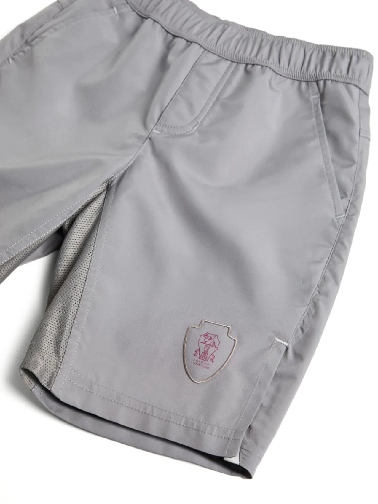 Brunello Cucinelli Kids шорты-бермуды с нашивкой-логотипом, серый — фото 3