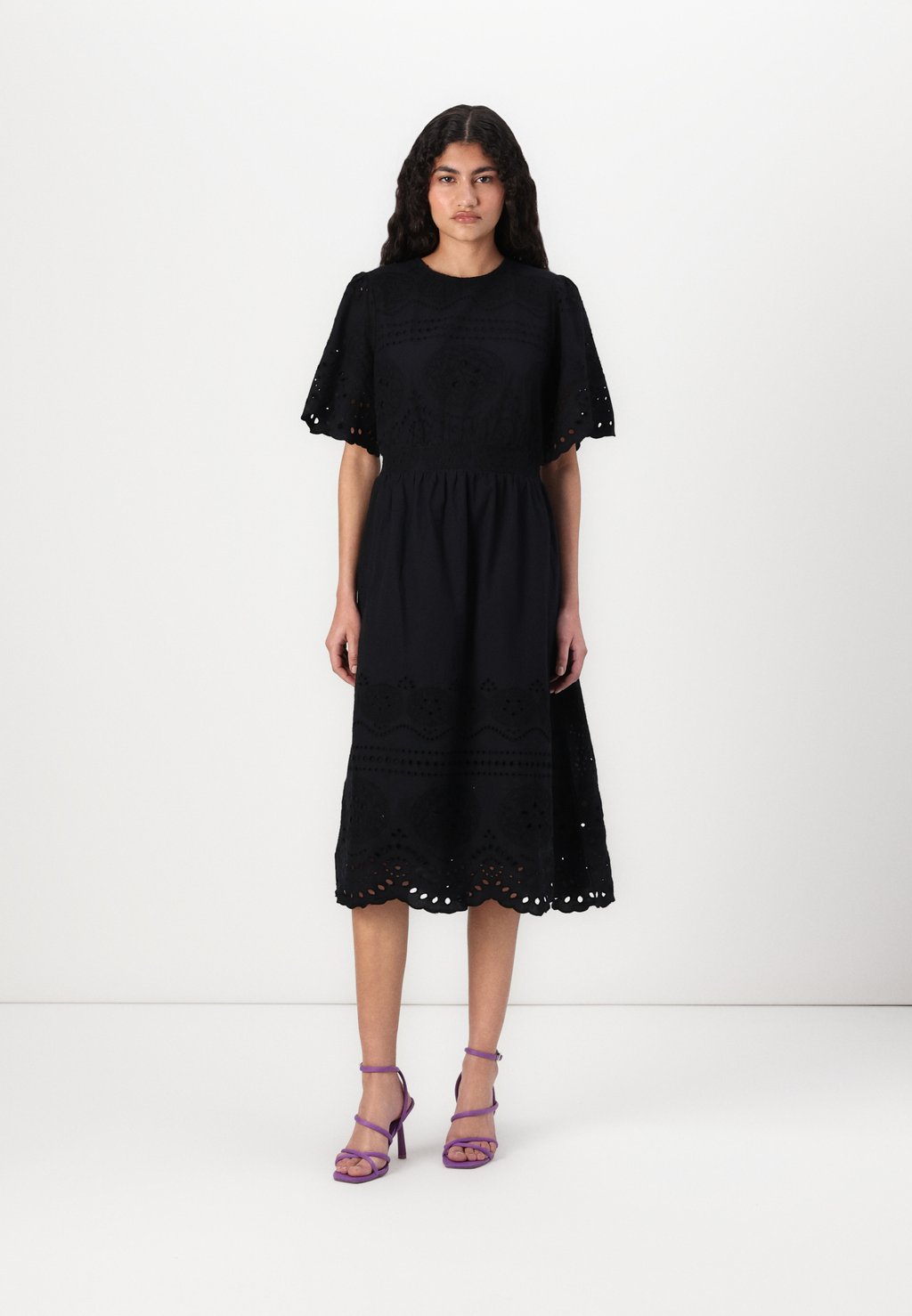 

Повседневное платье VIMETTE O NECK MIDI DRESS VILA, черный