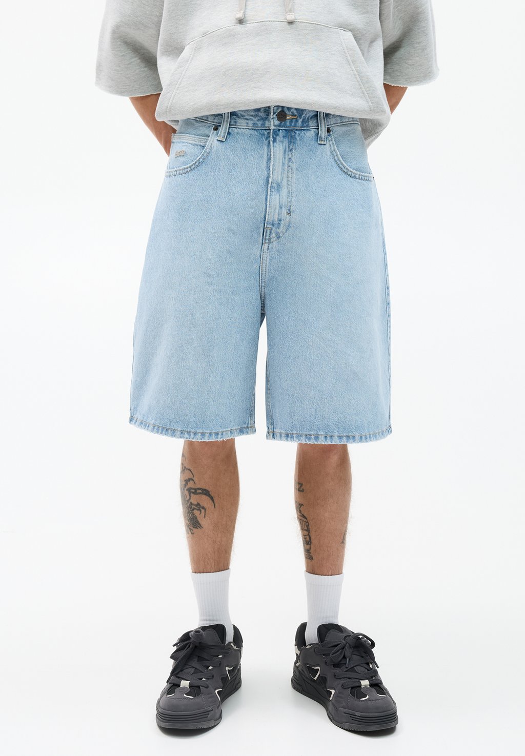 

Джинсовые шорты LOOSE BAGGY- BERMUDA PULL&BEAR, цвет Blue Denim