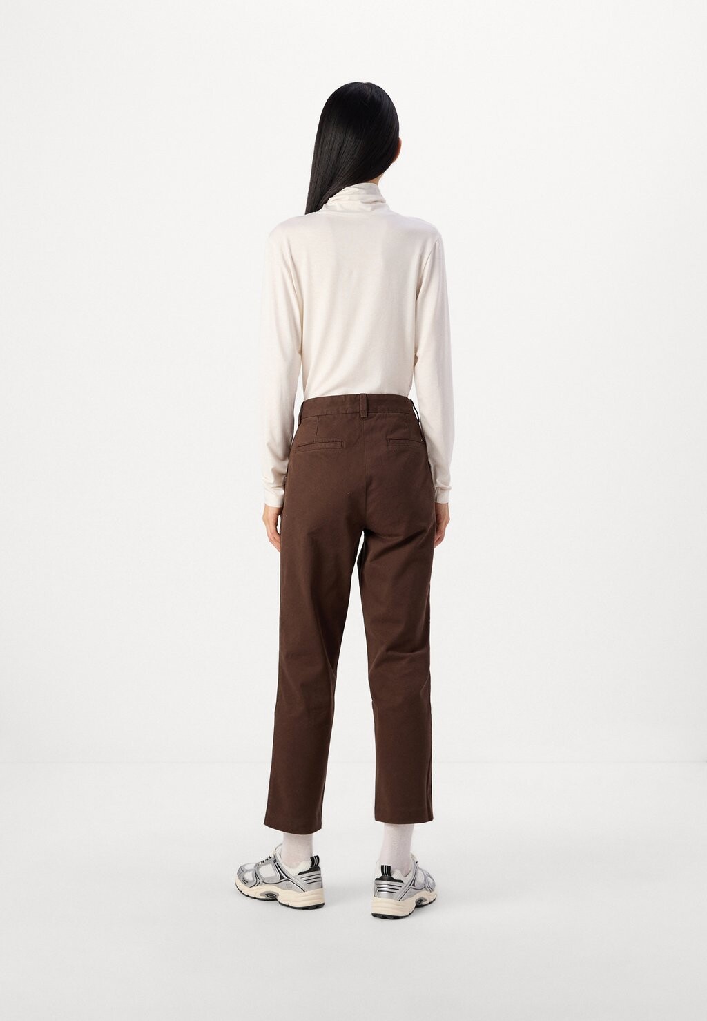 

Китайские штаны SLIM Tommy Hilfiger, коричневый