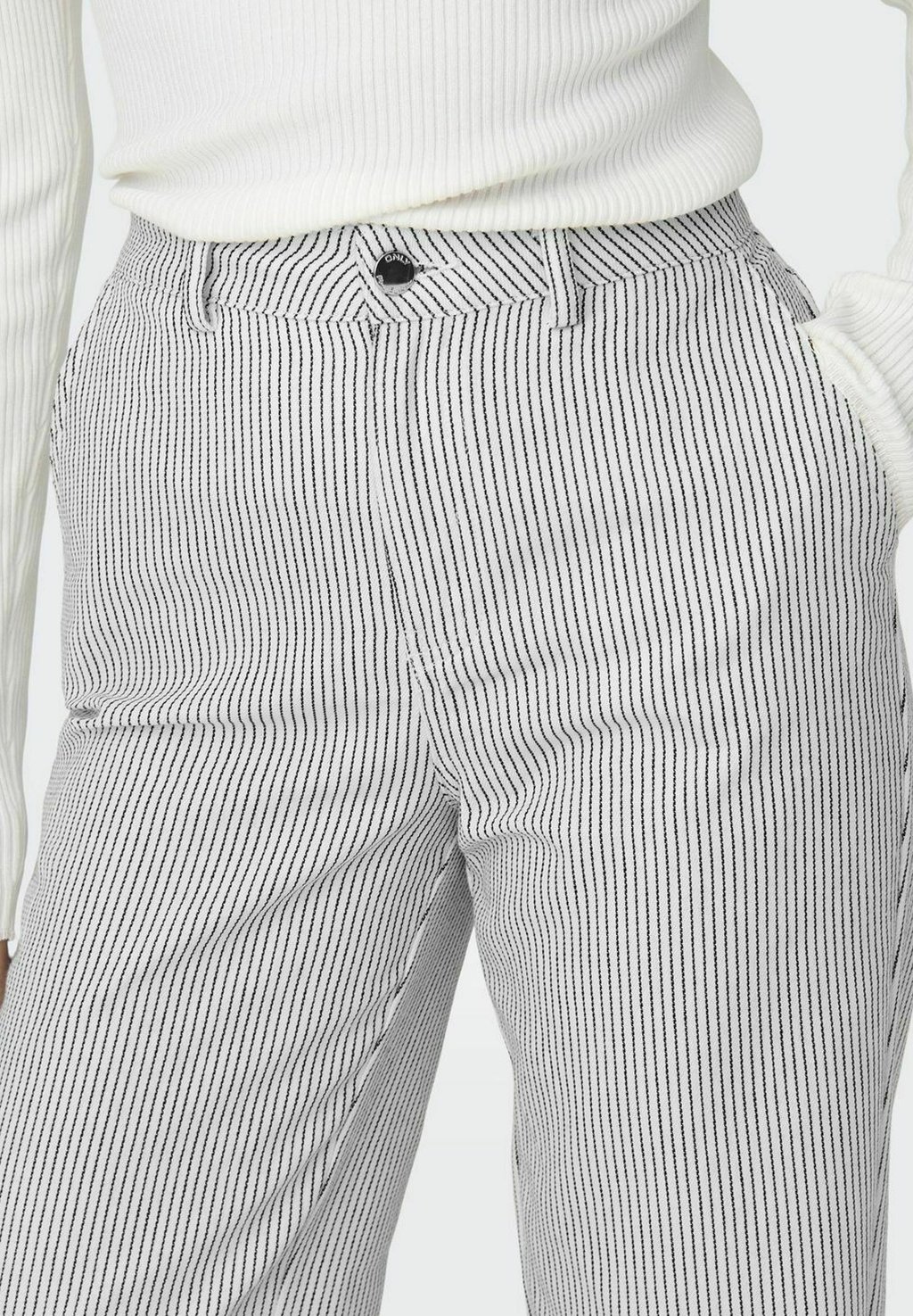 

Брюки ONLMERLE STRAIGHT STRIPE ONLY, белый