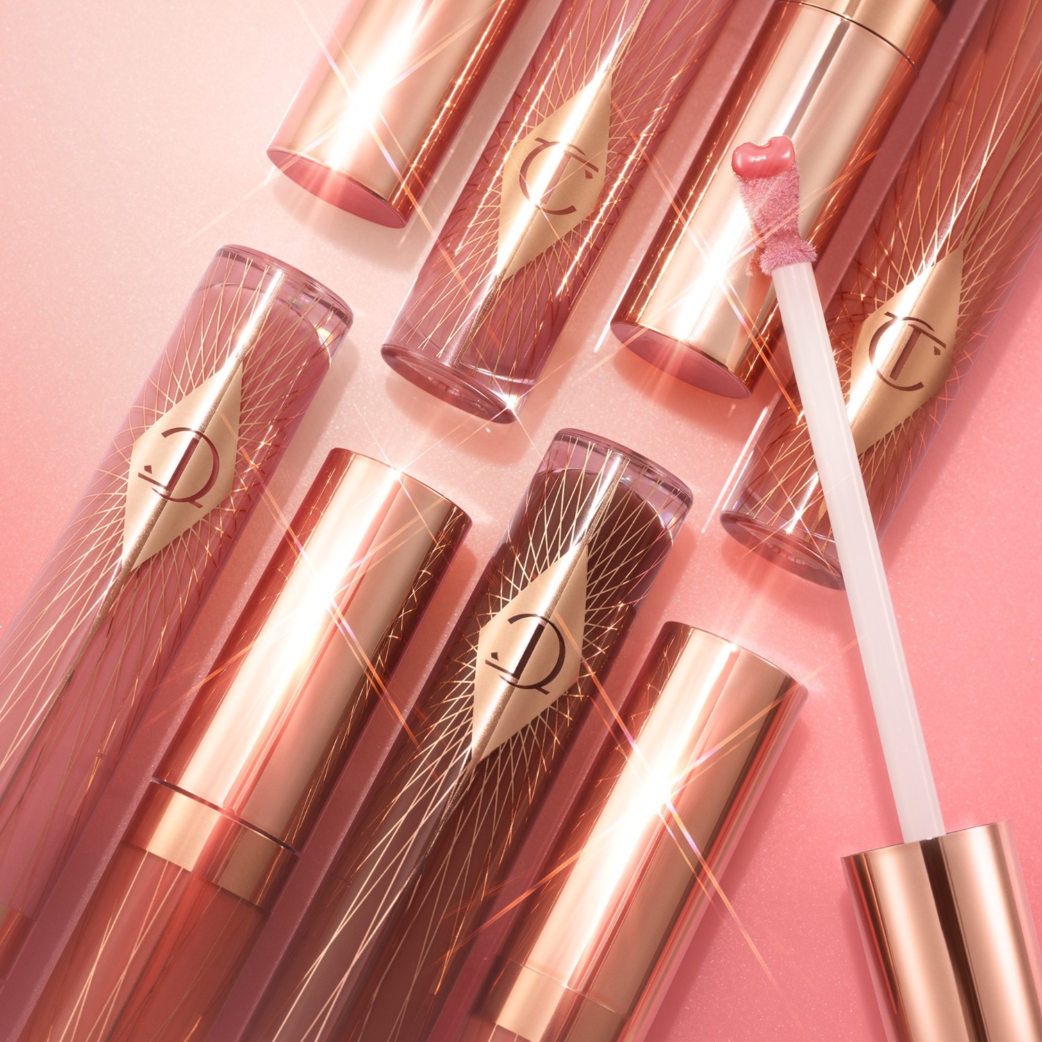 Блеск для губ collagen lip bath Charlotte Tilbury, pillow talk medium, объем 7.9 мл — фото 4