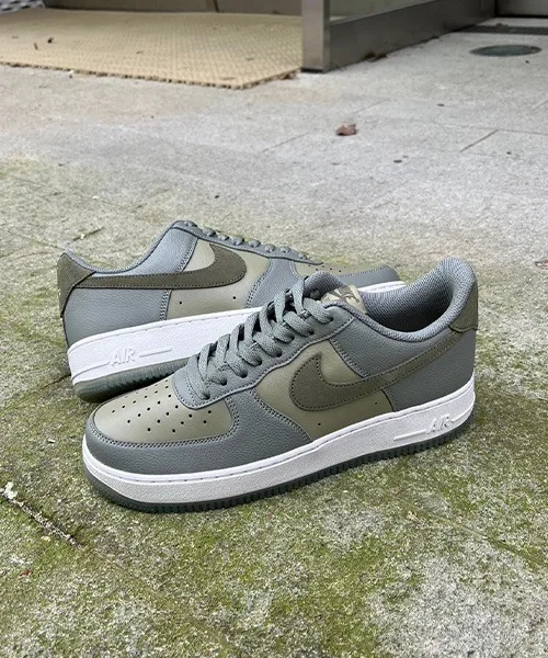 Мужские кроссовки с амортизацией AIR FORCE 1 '07 LV8 NIKE серые — фото 3