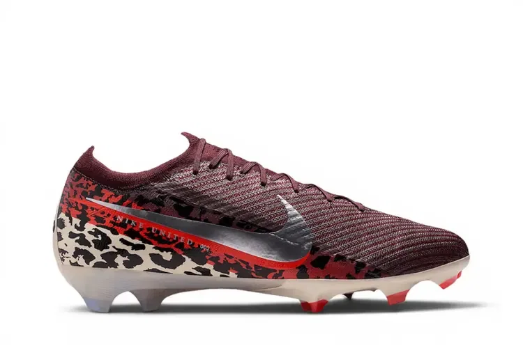 Бутсы Nike United Mercurial Vapor 16 Elite FG Low, красный
