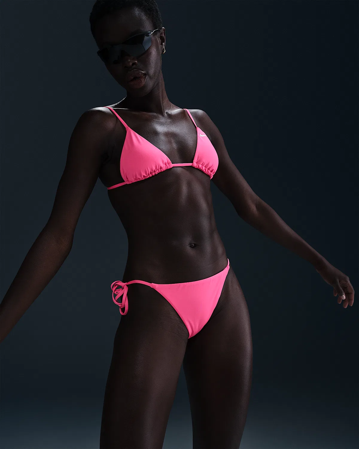 Женские плавки-бикини Nike Swim Effortless Essential с завязками, Hyper Pink — фото 2