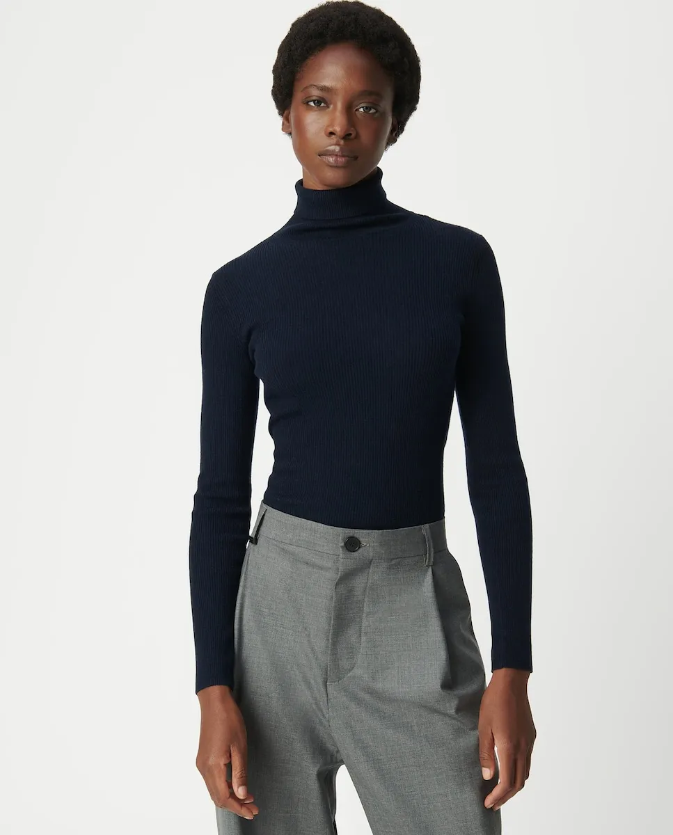 

Женский облегающий свитер с высоким воротником в рубчик IKKS, черный