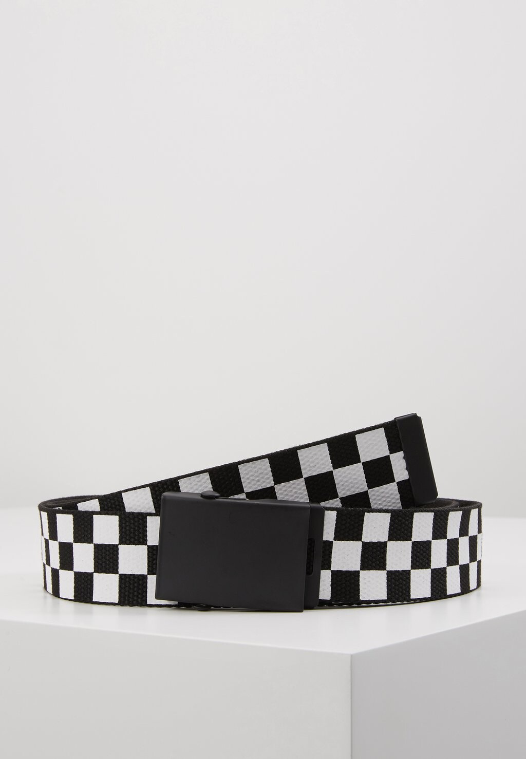 

Ремень ADJUSTABLE CHECKER BELT Urban Classics, цвет black/white