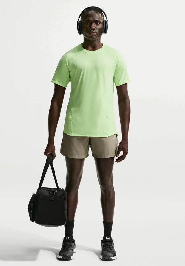 Спортивная футболка Nike Performance, Lt Liquid Lime/Lime Ice/(Lt Liquid Lime)