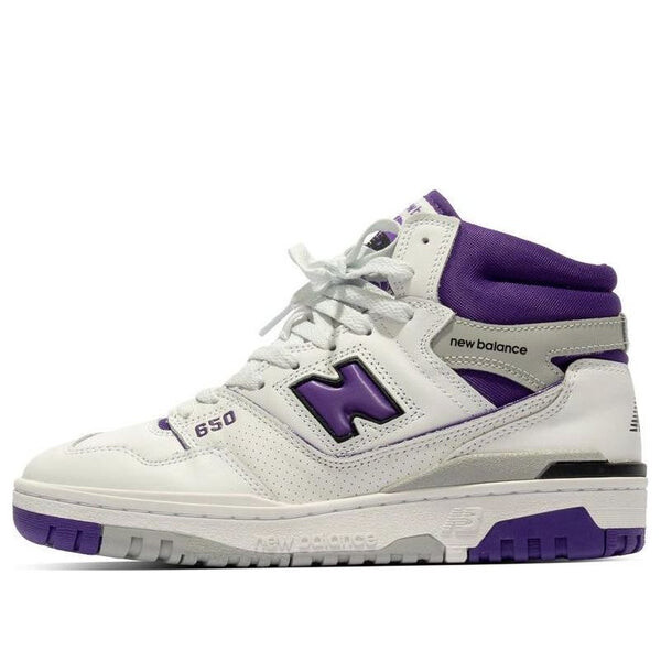 

Кроссовки 650р New Balance, белый