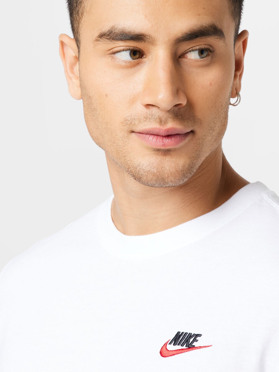 Классическая футболка Nike Sportswear Regular fit Shirt Club, белый — фото 3