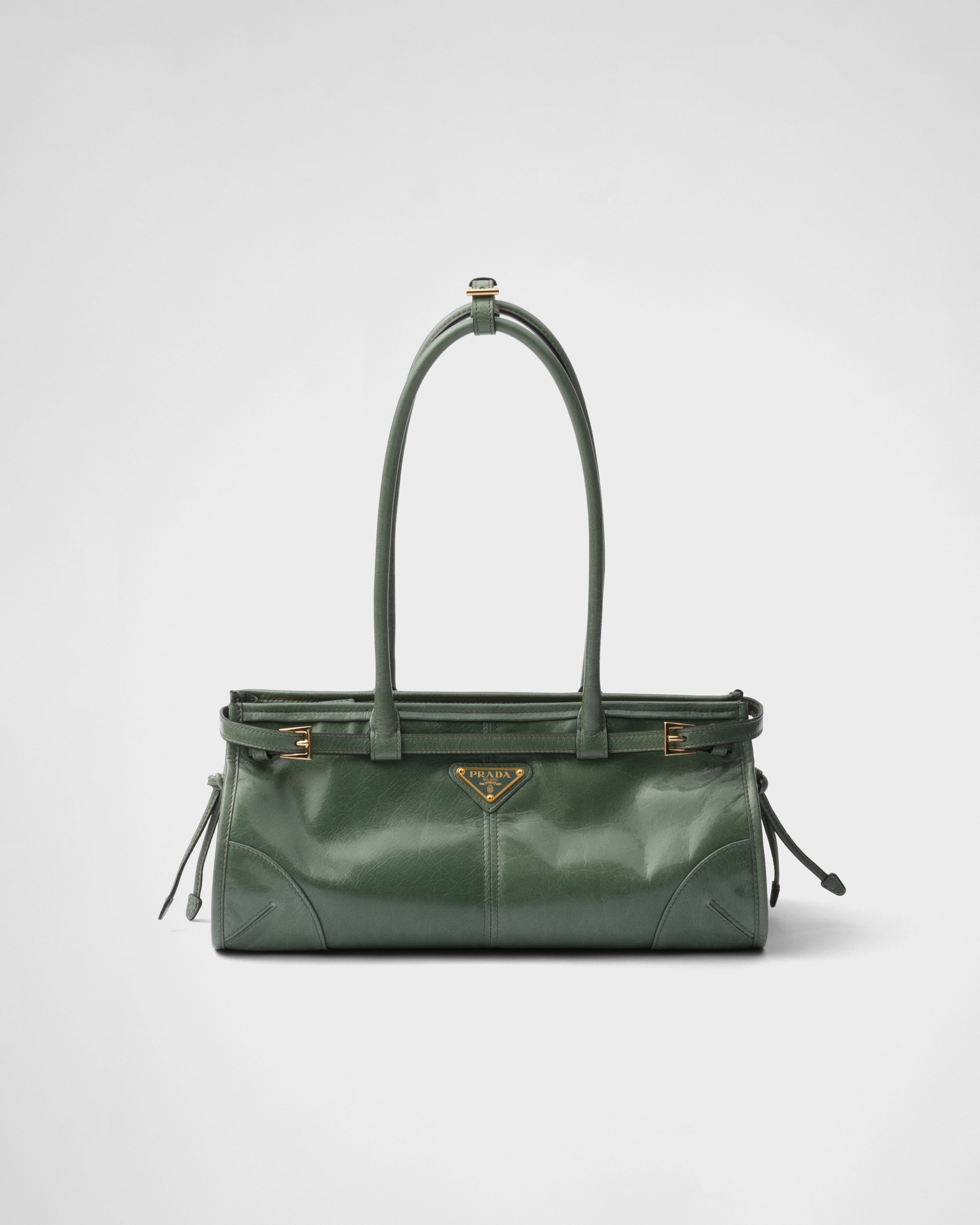 

Средняя кожаная сумка Prada Bonnie, зеленый
