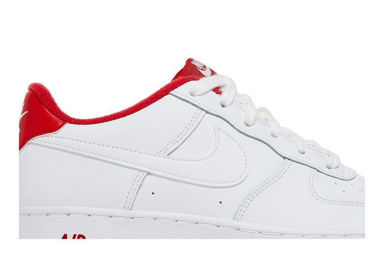 Кроссовки Nike Air Force 1 GS 'White University Red', красный — фото 3