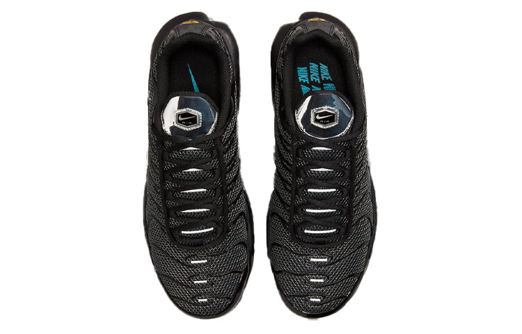 Кроссовки Nike Air Max Plus унисекс — фото 2
