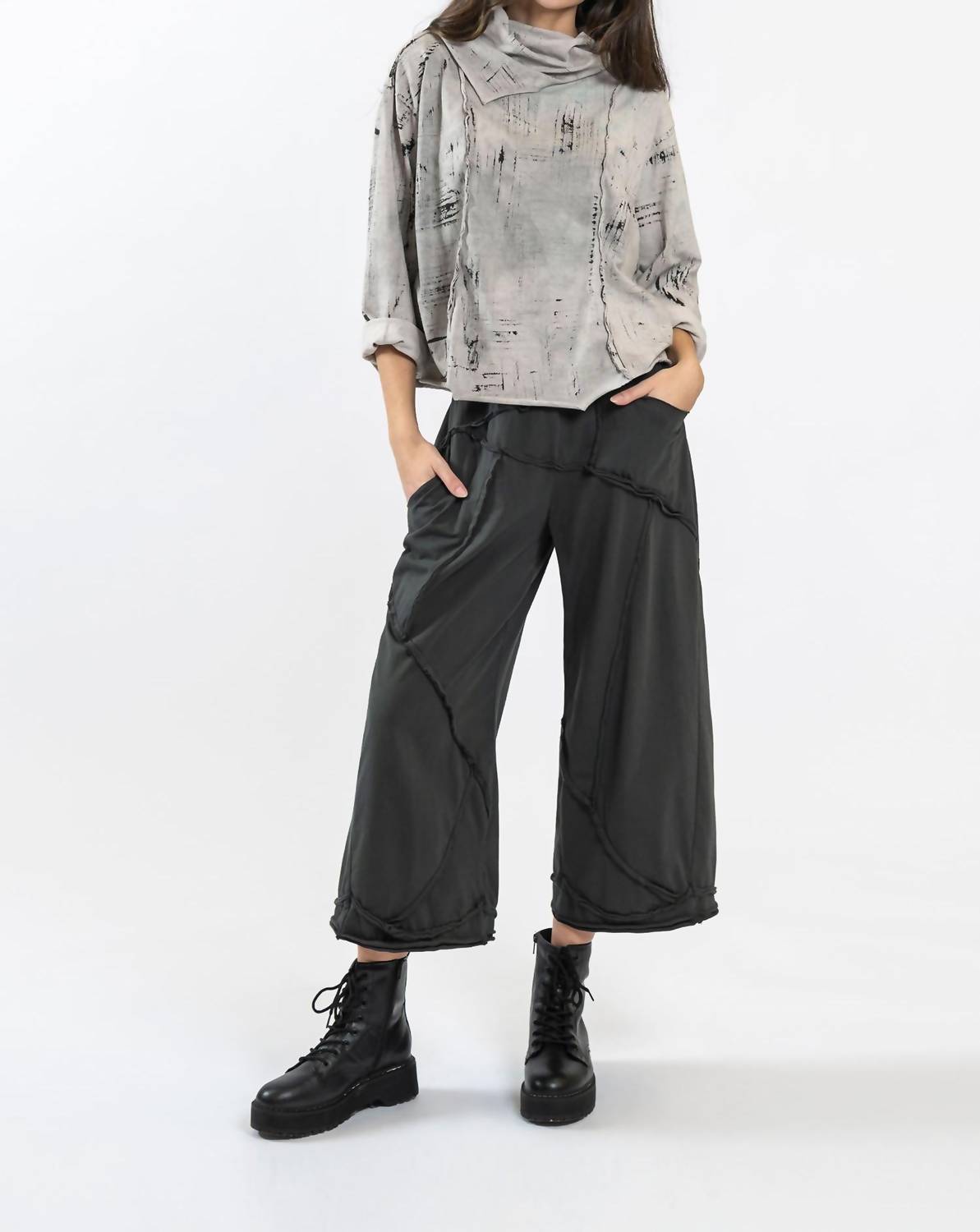 

Женские брюки Macy в цвете Charcoal Cynthia Ashby