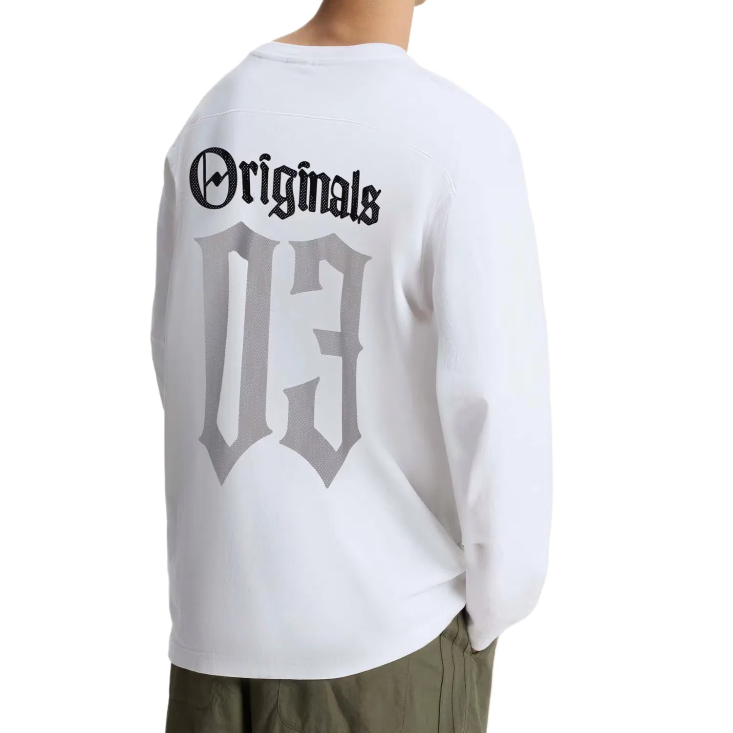 Футболка мужская белая V-образный вырез Moderate Adidas Originals, White — фото 4