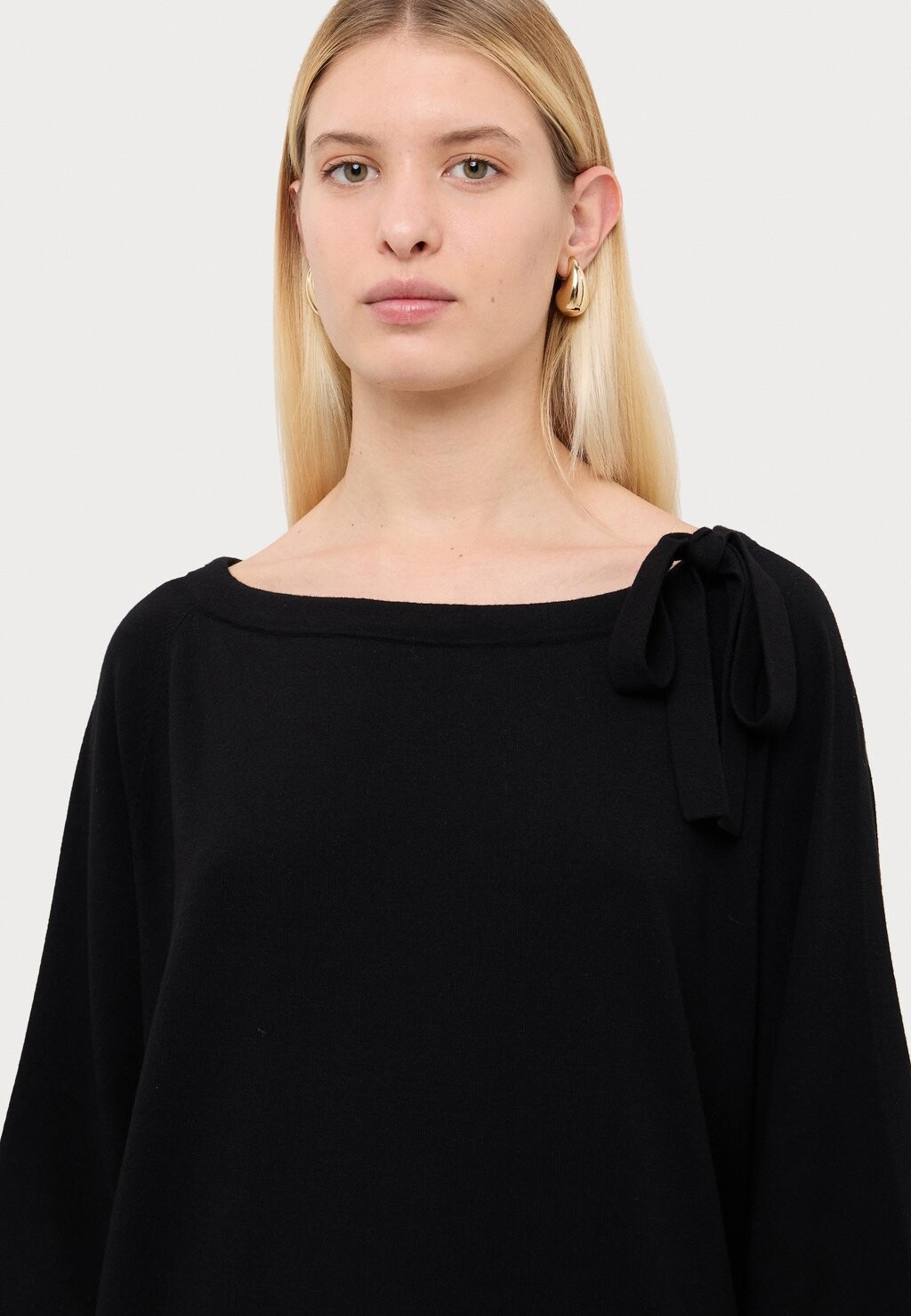 

Вязаный свитер UMANO WEEKEND MaxMara, черный