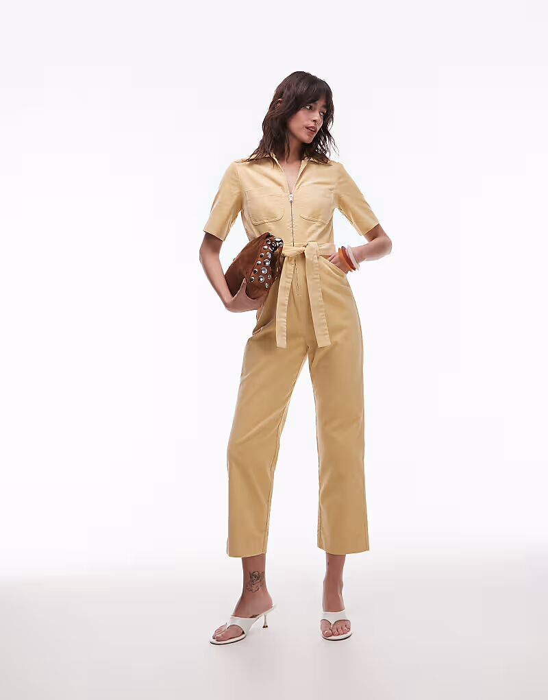 

& Other Stories комбинезон с поясом цвета пахты