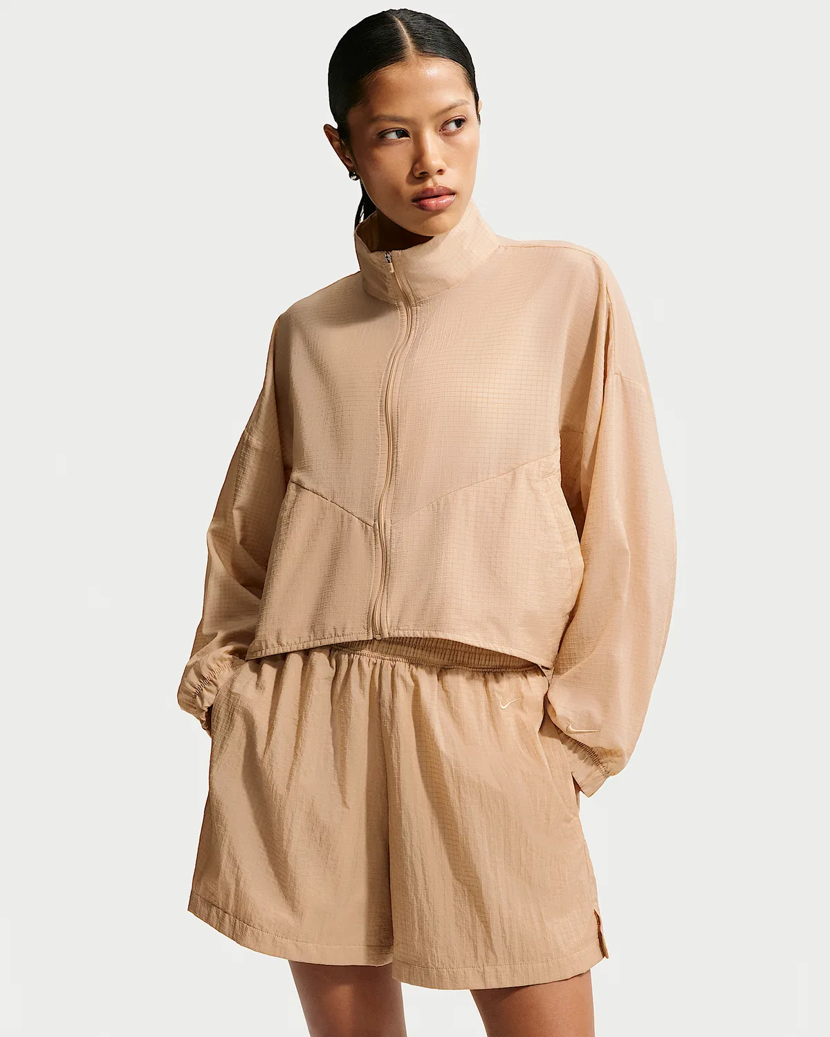 Женская свободная легкая куртка из рипстопа Nike Sportswear, Linen/Linen