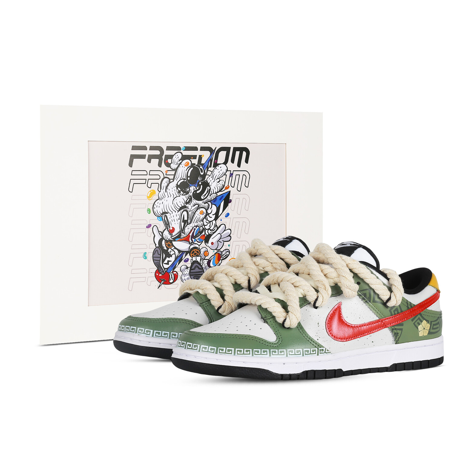 

Кроссовки Nike Dunk Skateboard Shoes Women's Low-Top Red White Green