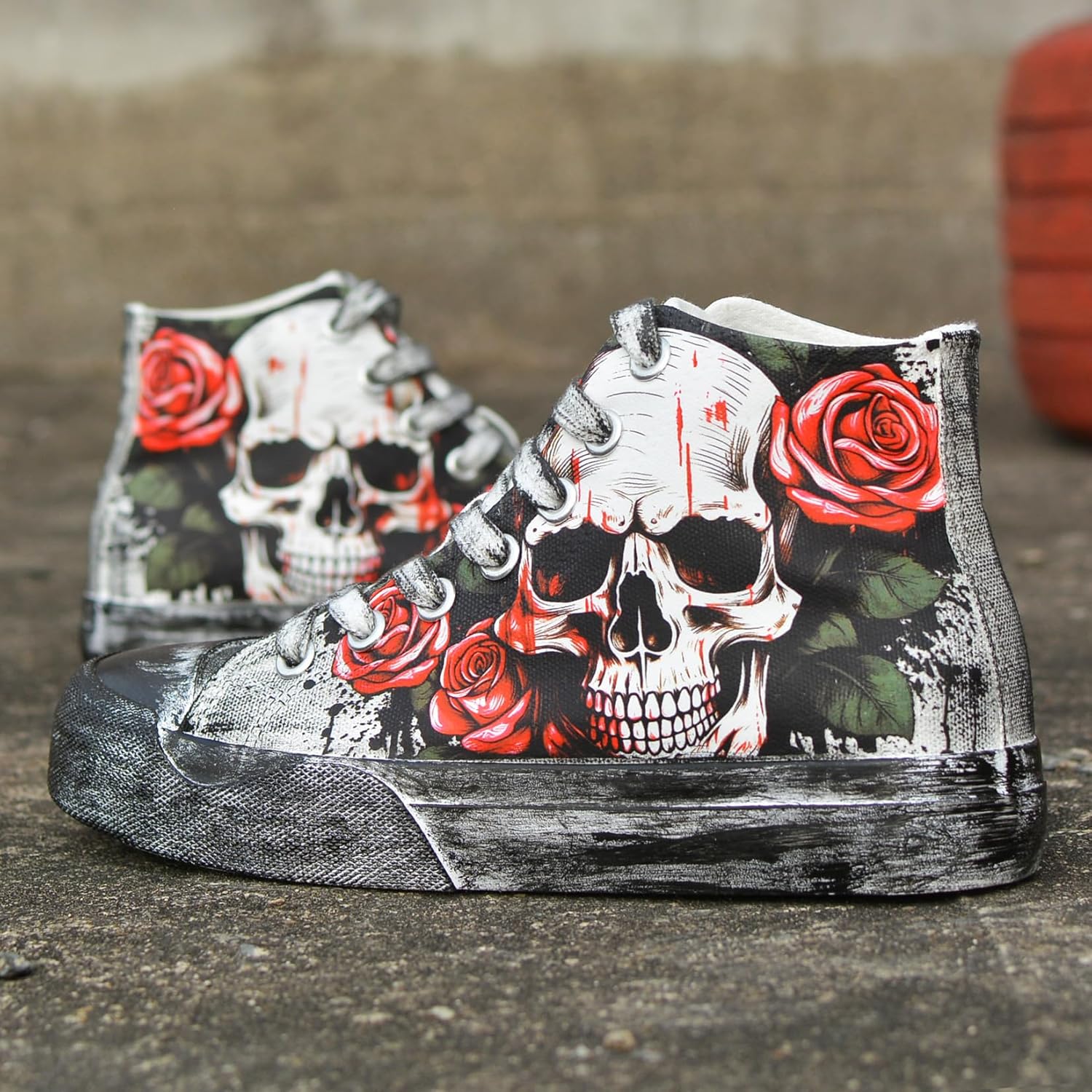 Женские кроссовки GXZUORUI Gothic Skull, модные мужские туфли с ручной росписью в стиле граффити, панк-косплей, хип-хоп, для подростков, студентов, повседневная уличная обувь, белый — фото 4
