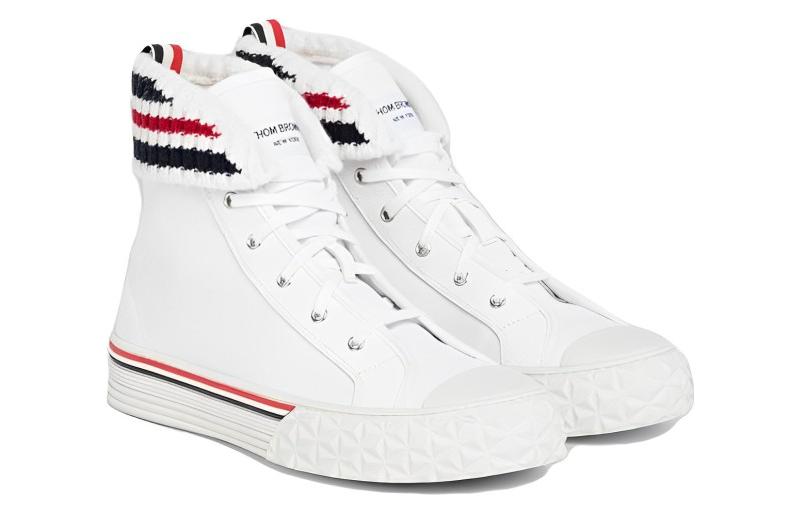 

Высокие скейтерские кроссовки мужские белые THOM BROWNE