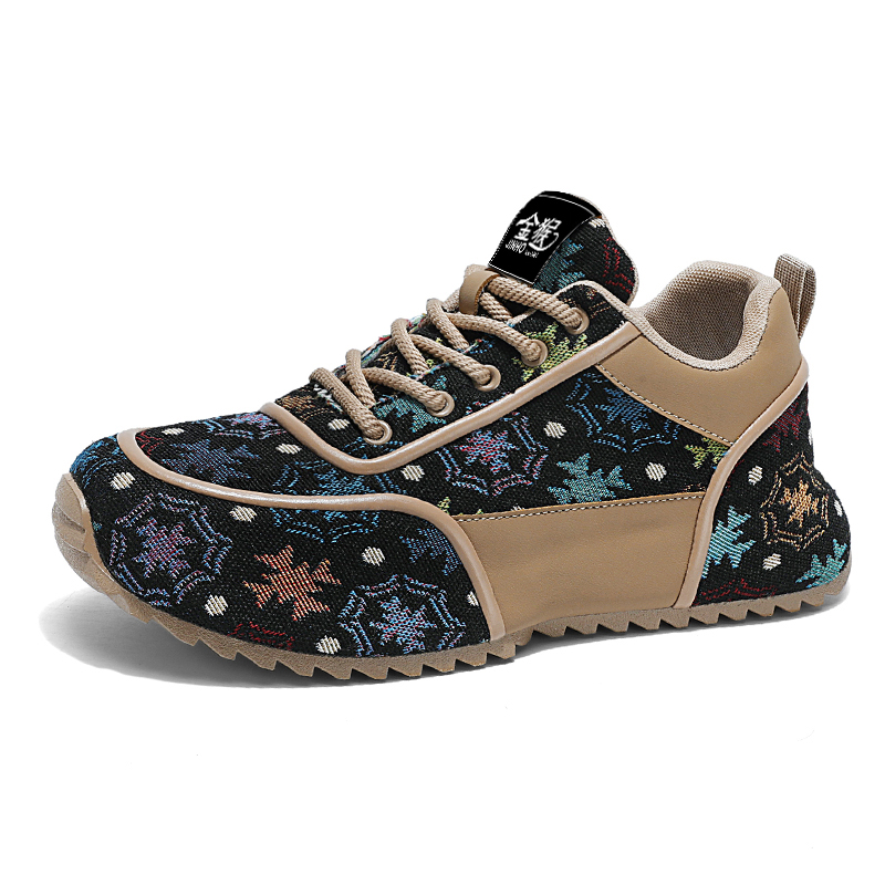 

Jinho Мужские кроссовки Low Top Chunky в цвете черный хаки, цвет Black Khaki