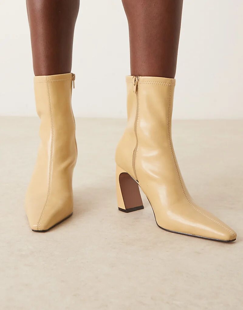 Ботильоны Esme Bone на каблуке-банане ASOS DESIGN цвета пахты — фото 4