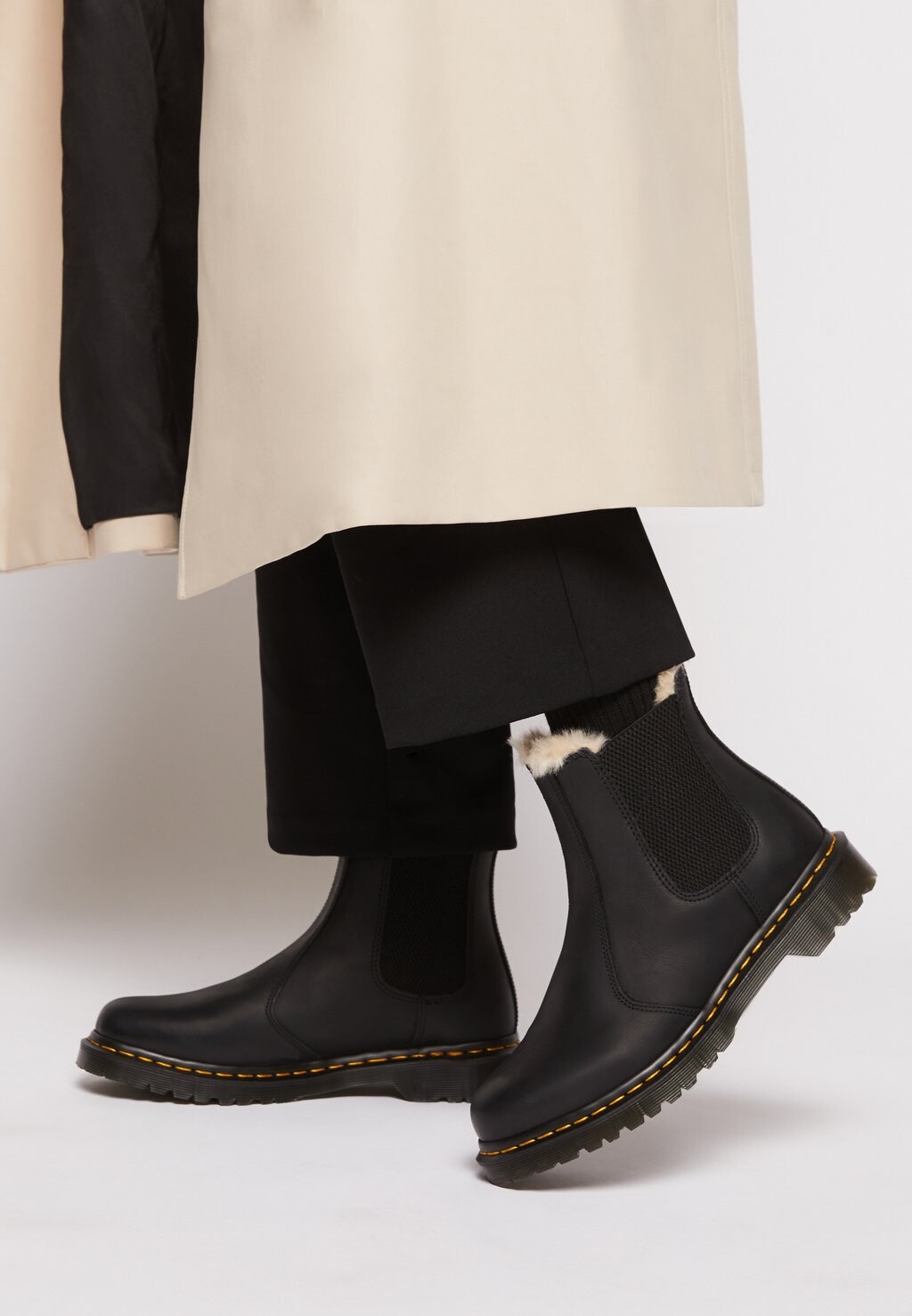 

Классические ботильоны Dr. Martens, черный