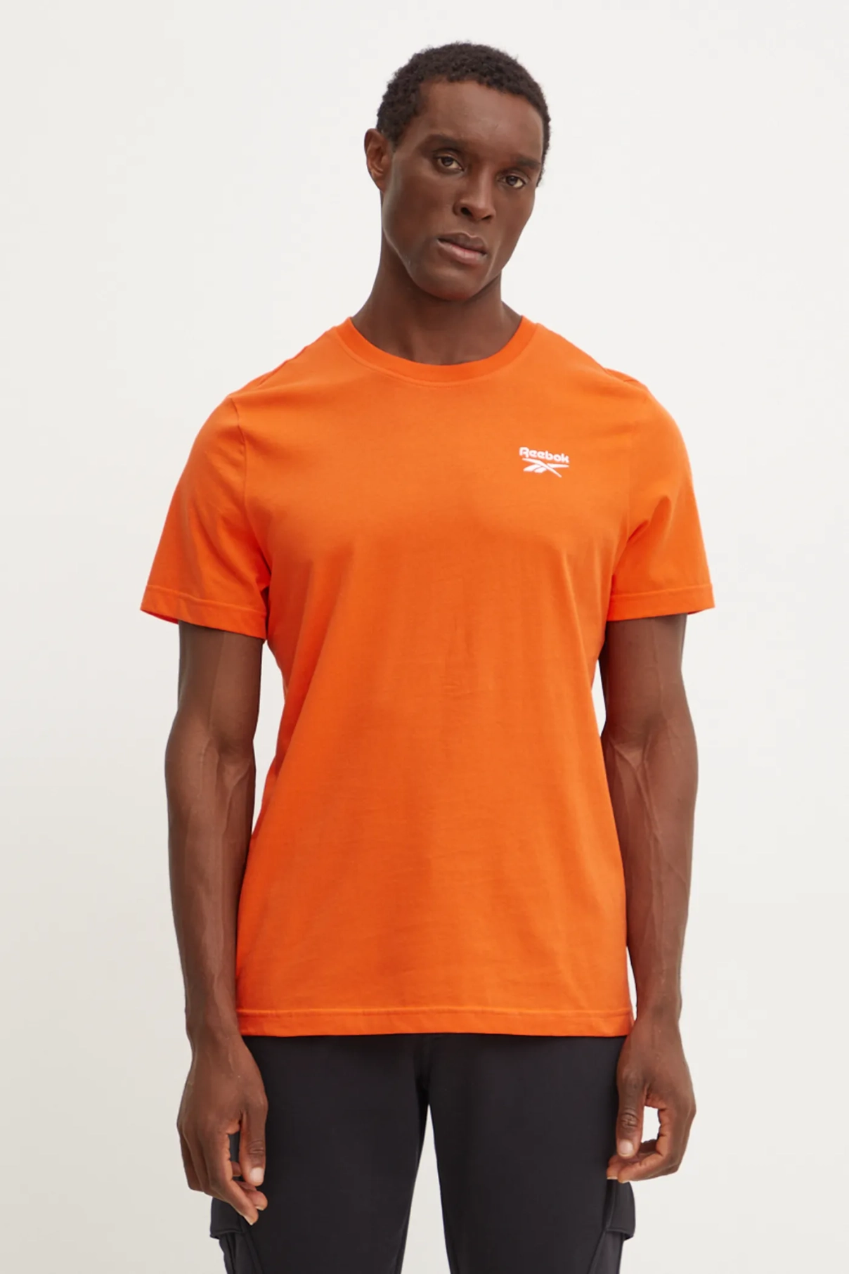 

Хлопковая футболка Reebok, оранжевый